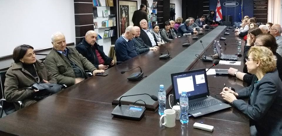 http://rustaveli.org.ge/images/14910342_1238569352855959_8208807409312155141_n.jpg