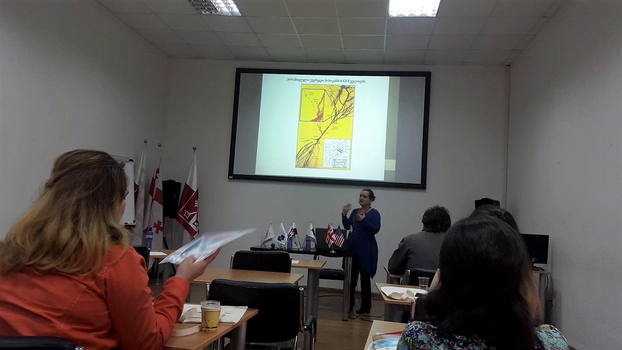 http://rustaveli.org.ge/images/1_2.jpg