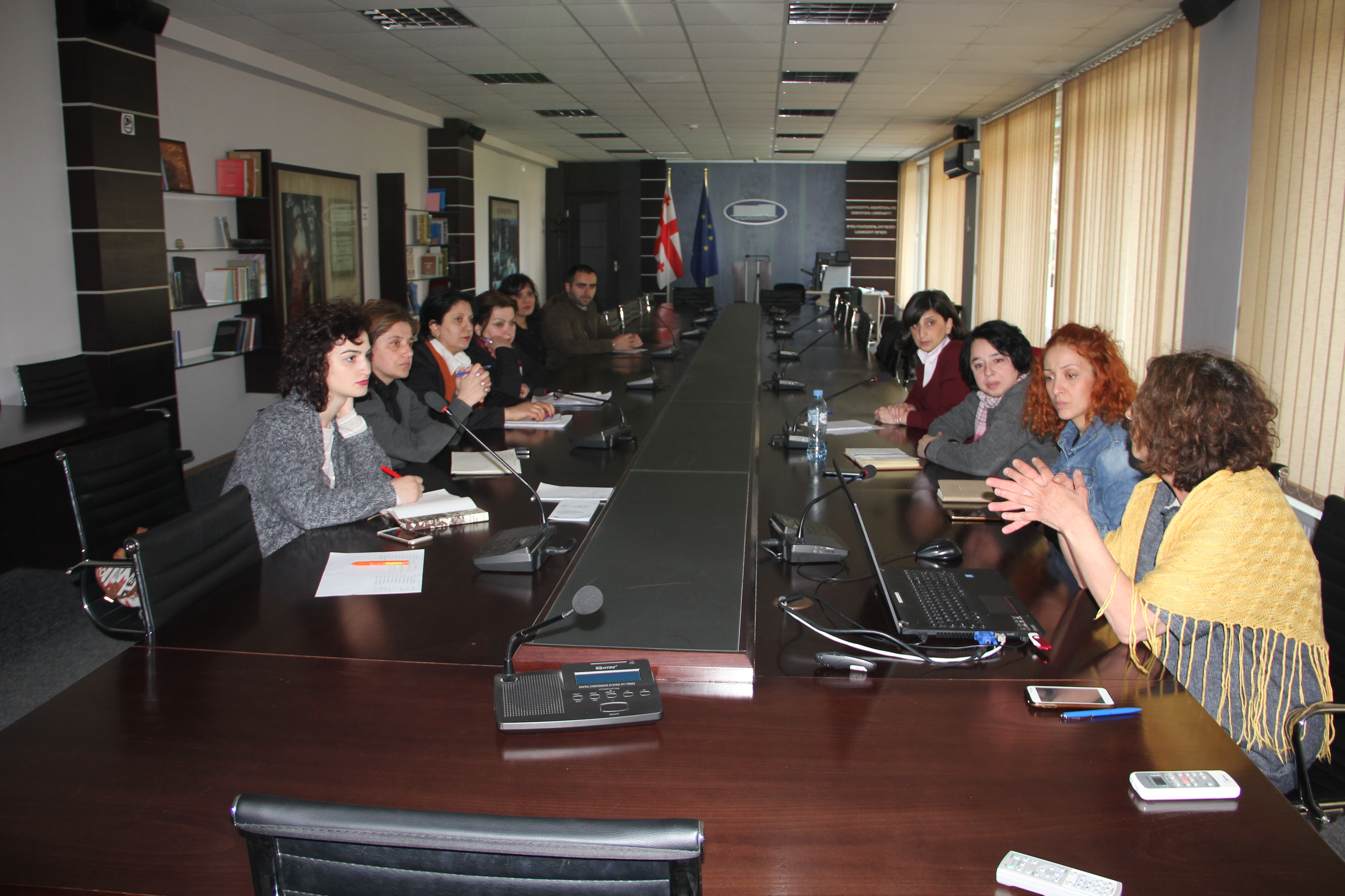 http://rustaveli.org.ge/images/Anonsebi/IMG_3803.JPG