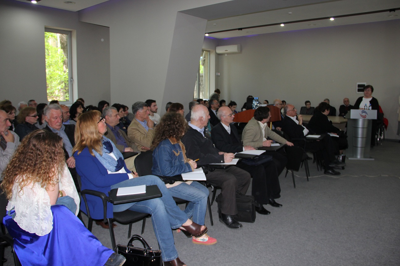 http://rustaveli.org.ge/images/Images/2.jpg