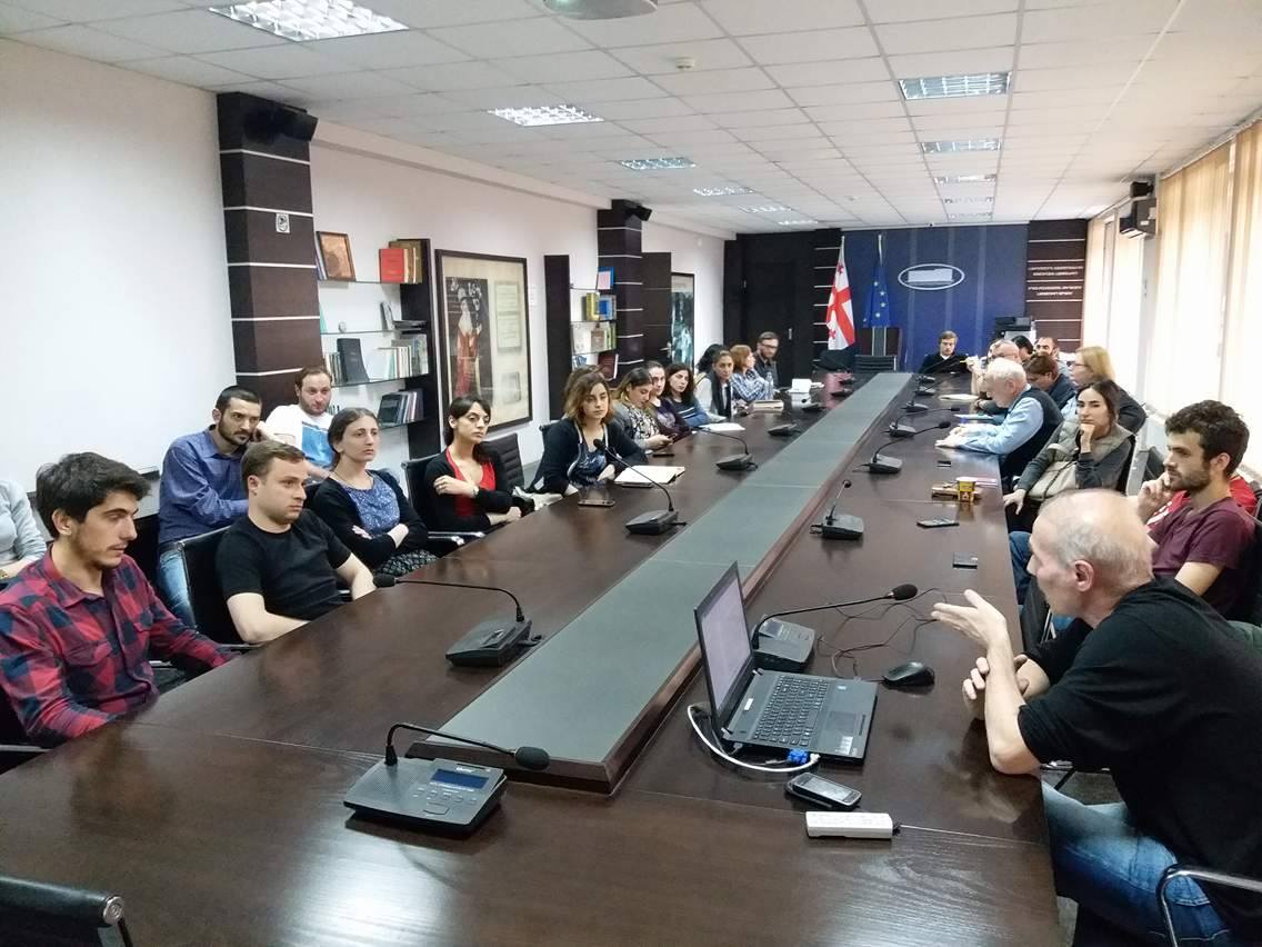 http://rustaveli.org.ge/images/NEWS/18426722_822761347875464_1110555770_o.jpg
