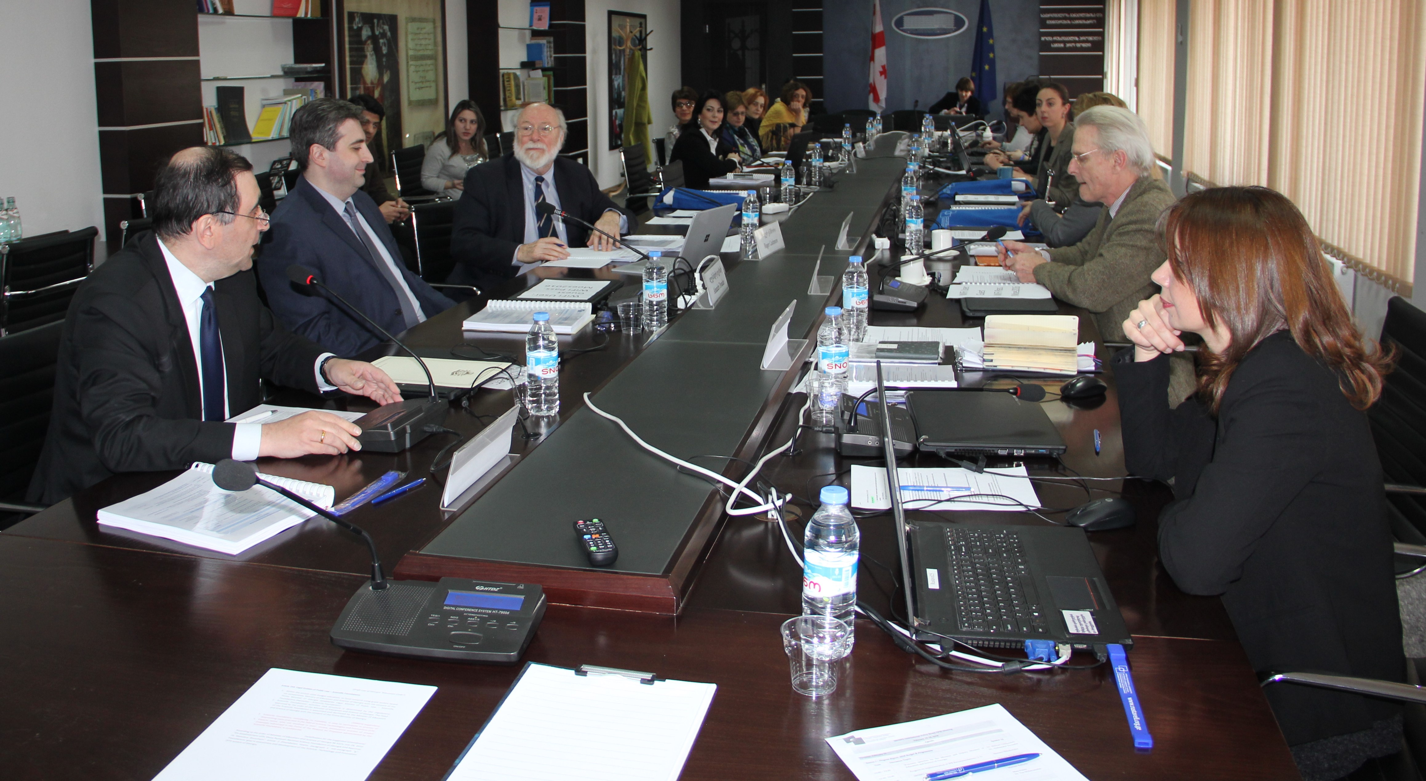 http://rustaveli.org.ge/images/NEWS/IMG_8807.JPG