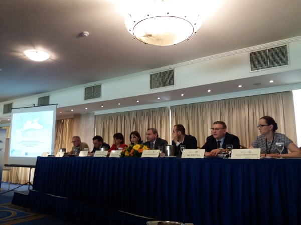 http://rustaveli.org.ge/images/NEWS/bshevent.jpg