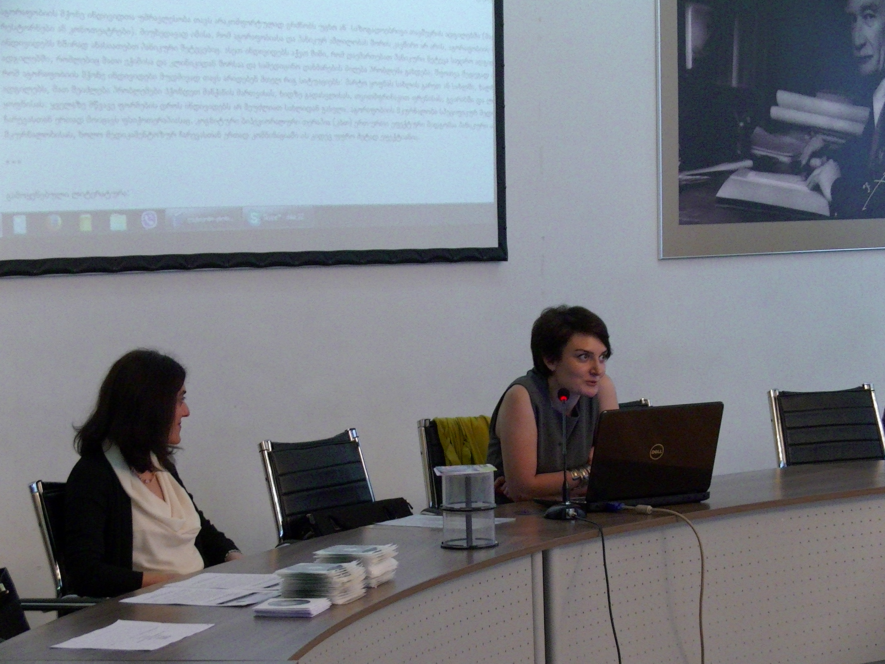 http://rustaveli.org.ge/images/PIC_0350.JPG