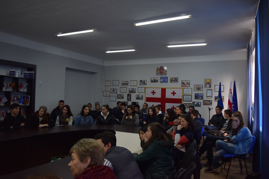 http://rustaveli.org.ge/images/stajirebis%20sajaro%20leqciebi/133.jpg