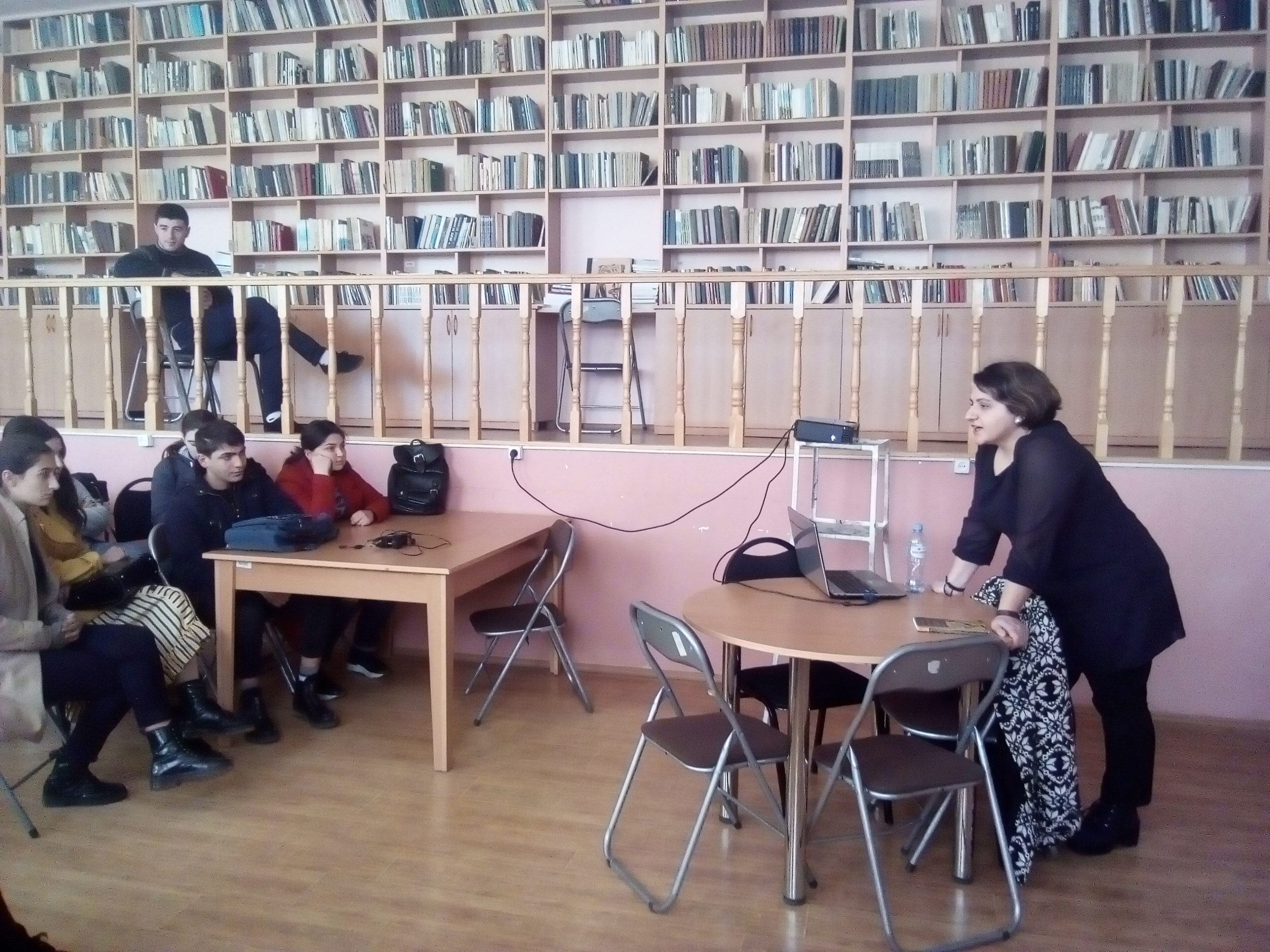 http://rustaveli.org.ge/images/stajirebis%20sajaro%20leqciebi/777.jpg