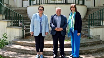   რუსთაველის ფონდის გენერალური დირექტორი ჯაბა სამუშია ავსტრიის სამეცნიერო ფონდის ვიცე-პრეზიდენტსა და აღმასრულებელ ვიცე-პრეზიდენტს შეხვდა