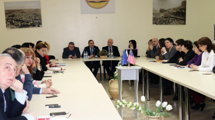 გენერალური დირექტორის შეხვედრა სდასუ-ს პროფესურასთან