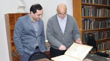Meeting of the Director General of the Rustaveli Foundation at the Institute of History and Ethnology