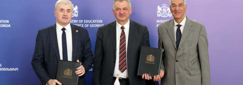 An agreement on further support of the joint scholarship program was signed, with the Helmholtz Association: Helmholtz Centre Forschungszentrum Juelich, Helmholtz Centre Dresden-Rossendorf and GSI Helmholtzzentrum für Schwerionenforschung Darmstadt